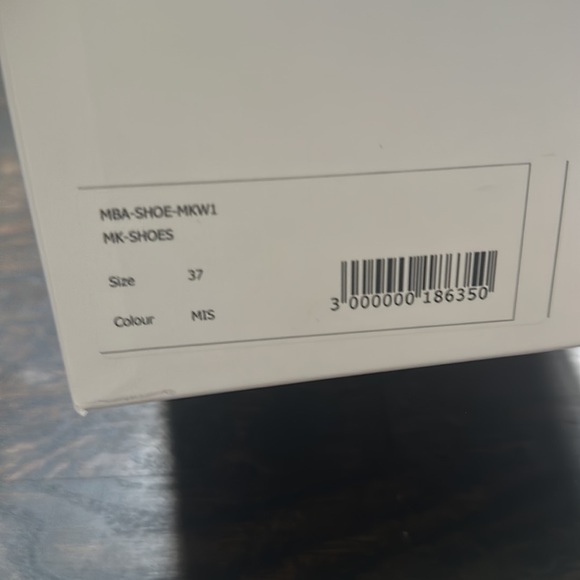 Manolo Blahnik Pumps - Picture 9 of 9